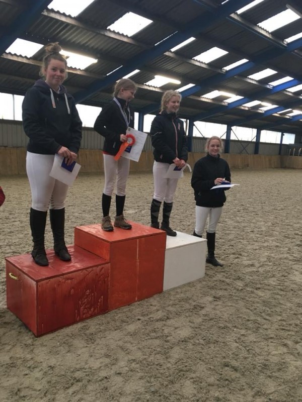 Prijswinnaars kerstconcours Stal Sibma